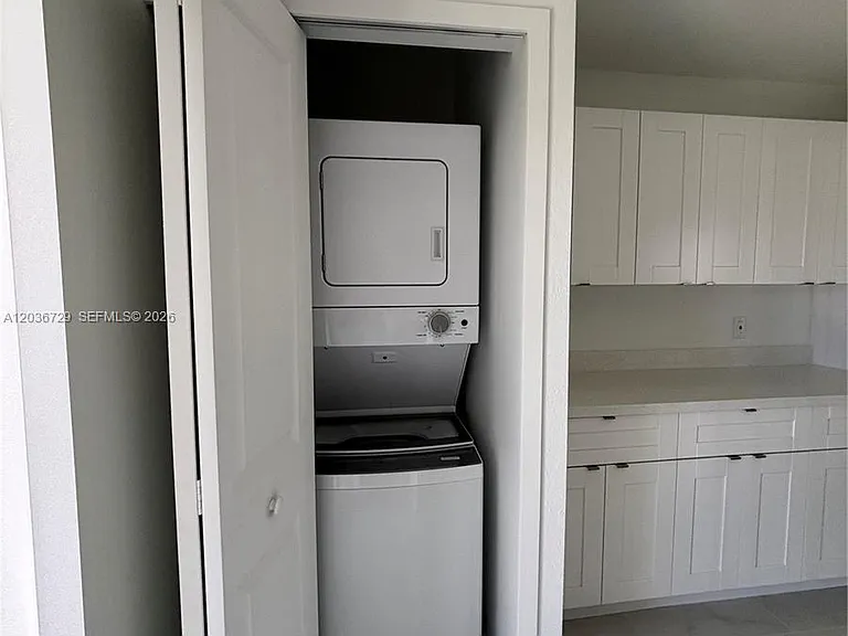 1459 NW 2nd Ave #1 — Photo 14