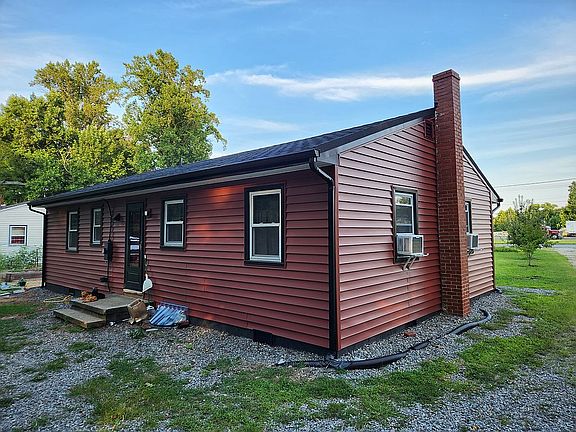 4th image of 5934 Richmond Hwy