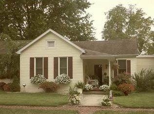 1503 Bedford Rd, Washington, IN 47501