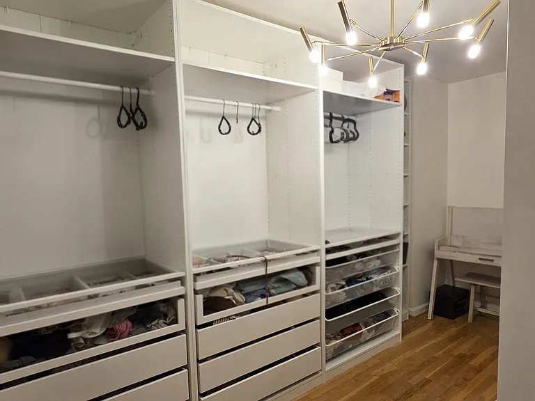 Walk In Closet