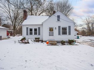 24345 Alexander Rd, Bedford, OH 44146