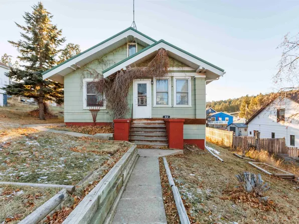 211 May St, Lead, SD 57754