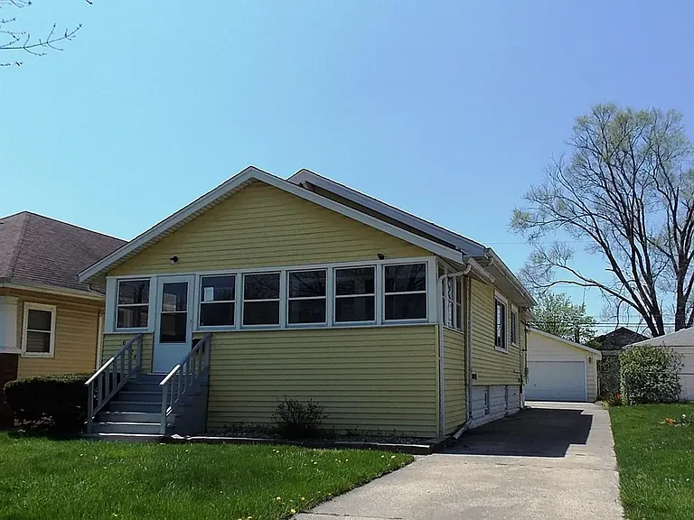 6624 Monroe Ave — Photo 1