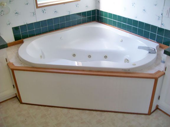 5th image of 224 Belle Villa Blvd