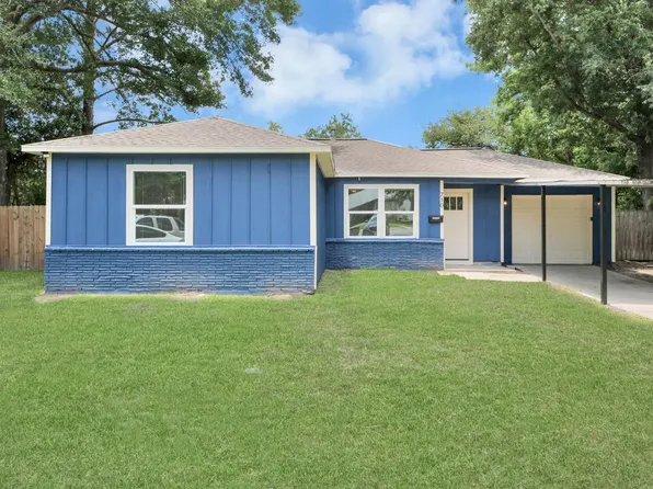 710 Canary Cir, Pasadena, TX 77502