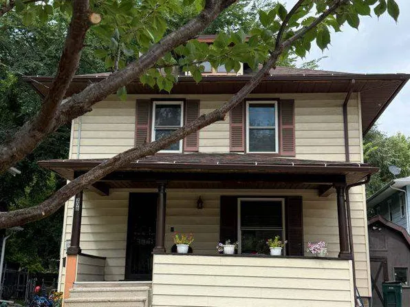 208 Smith Ave, Lansing, MI 48910