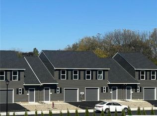 665 Sipos Dr, Northampton, PA 18067