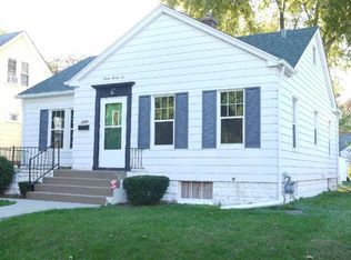 3026 Fair Ave, Davenport, IA 52803
