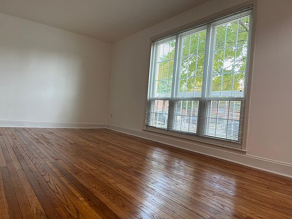 5th image of 2908 Peyton Randolph Dr APT 173