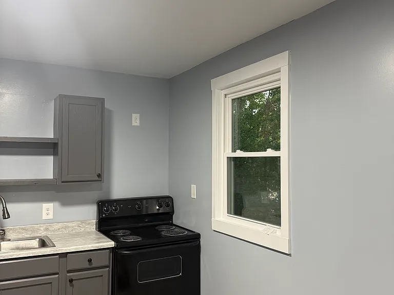 1922 Atkins Dr — Photo 9