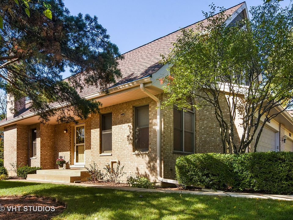 1st image of 728 N Walden Dr