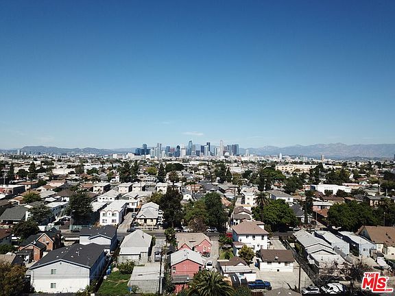 5th image of 715 E 41st Pl