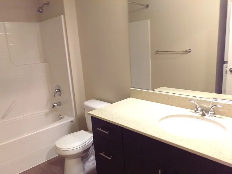 Core83 Apartments — Photo 41