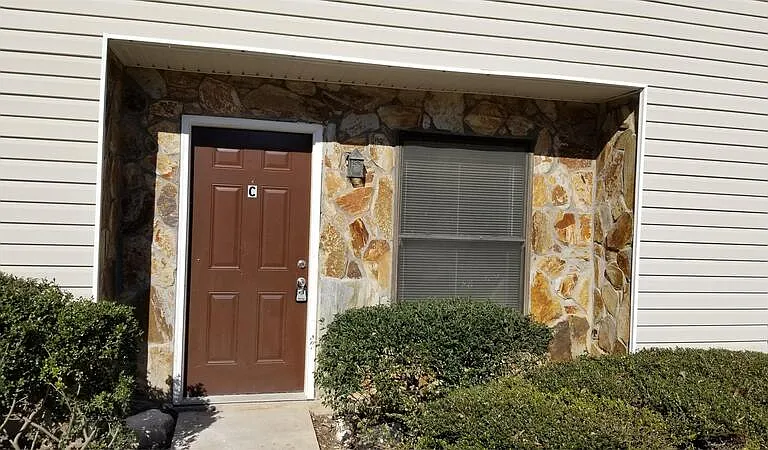 6399 Baker Ct #C — Photo 2
