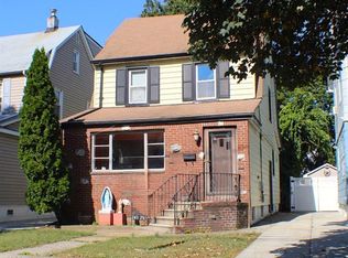 24829 88th Rd, Jamaica, NY 11426