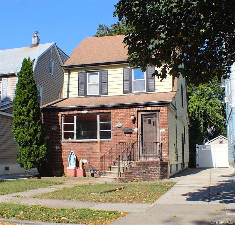 248-29 88 Road photo 1