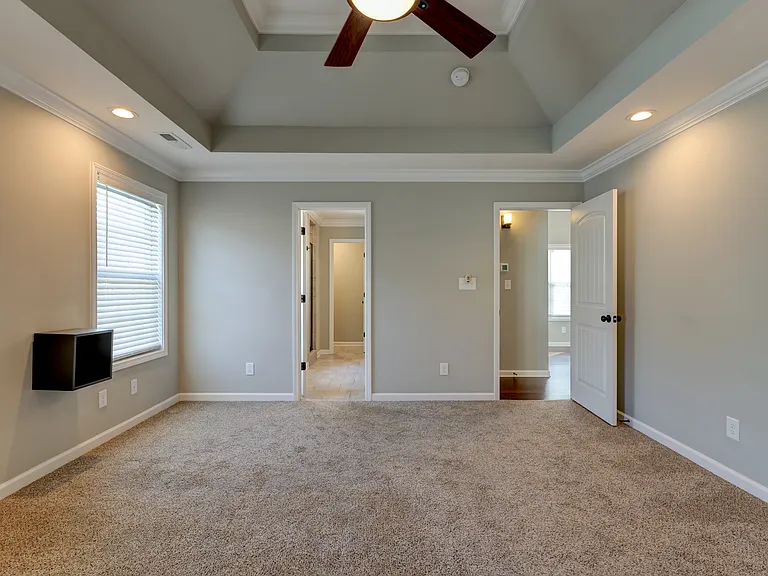 1008 Meadowview Ln — Photo 65