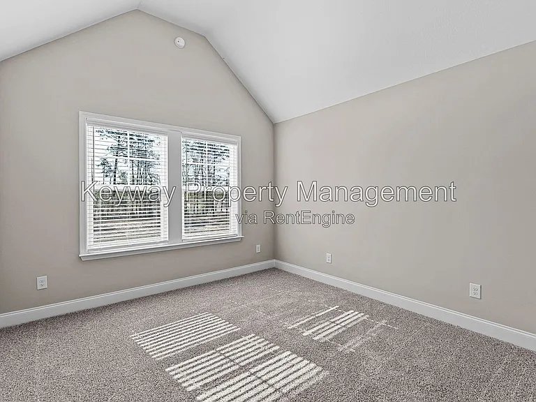 2120 Denmark Ave SE — Photo 18