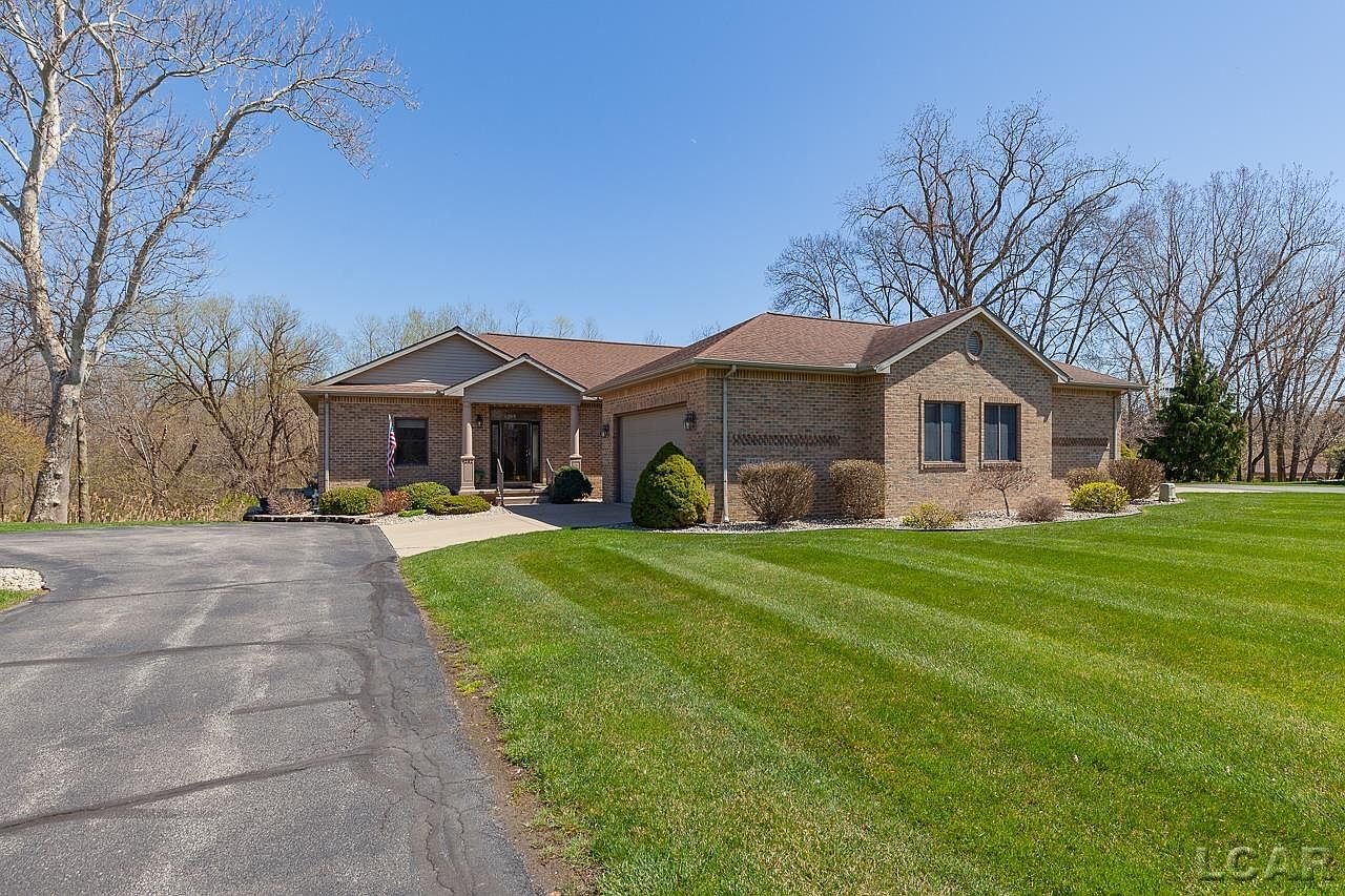 4242 Evergreen Rd, Adrian, MI 49221 Zillow
