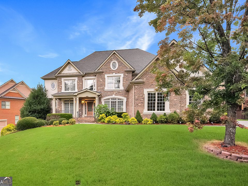 1st image of 2552 Stone Manor Dr