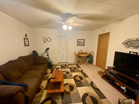 2nd image of 816 N 12th St