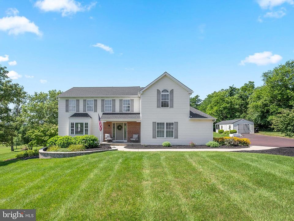 1st image of 1357 Moyer Rd