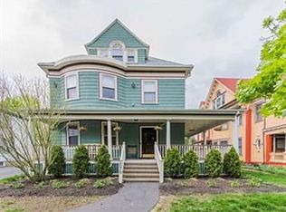 375 Newtonville Ave, Newton, MA 02460