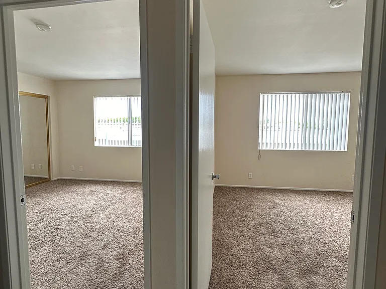 3125 S Canfield Ave #107 — Photo 12