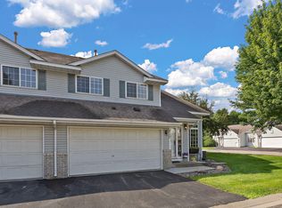 317 Creekside Dr, Buffalo, MN 55313