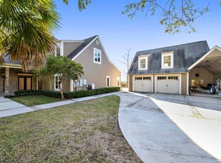 9621 Oak Crest Ln, Ocean Springs, MS 39564