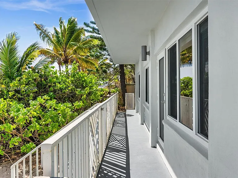 4144 El Mar Dr #5 — Photo 14