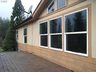 2112 Caves Hwy Cave Junction Or 97523 Zillow