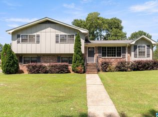 2280 N Sherrlyn Dr, Birmingham, AL 35226