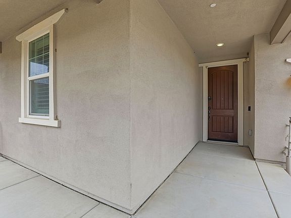 5th image of 2631 Grassland Way