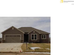 510 SW Station St, Oak Grove, MO 64075