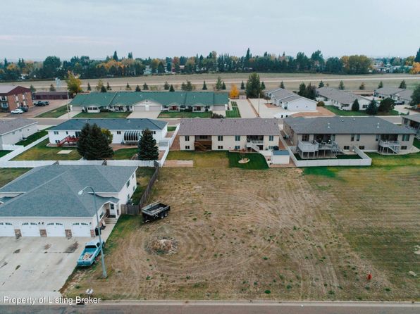 15th St W, Dickinson, ND 58601