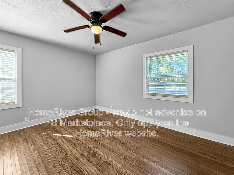 115 S Knoxville Ave — Photo 15
