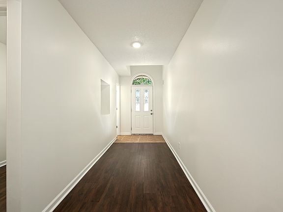 5th image of 4820 Pine Forest Dr