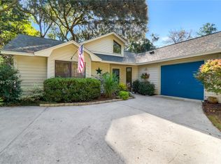 35 Chesterfield Dr, Beaufort, SC 29906