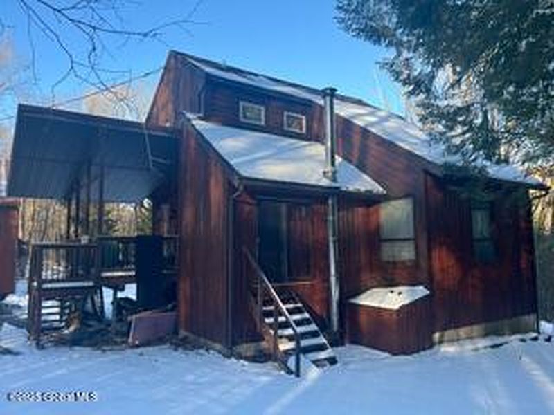 3rd image of 225 Taborton Road