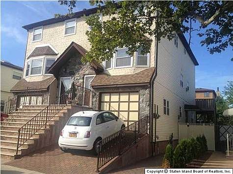 1st image of 464 Klondike Ave