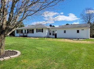 5404 Saint Jacobs Logtown Rd, Leetonia, OH 44431