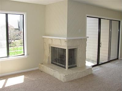 4th image of 830 Exeter Turn #803