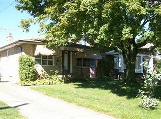 4572 W 11th St, Cleveland, OH