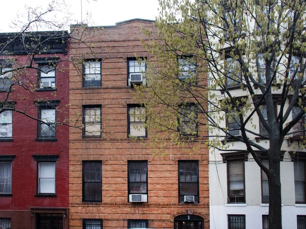 292 Clinton Street