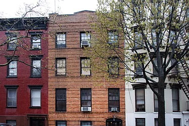 292 Clinton Street in Cobble Hill