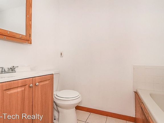 5th image of 12317 Carrington Ave