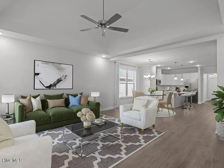 8163 Snelling Dr — Photo 10