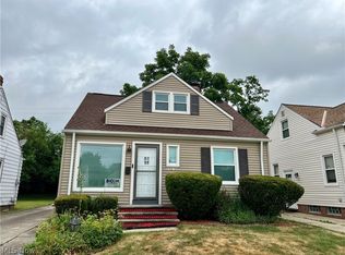 19285 Stockton Ave, Maple Heights, OH 44137