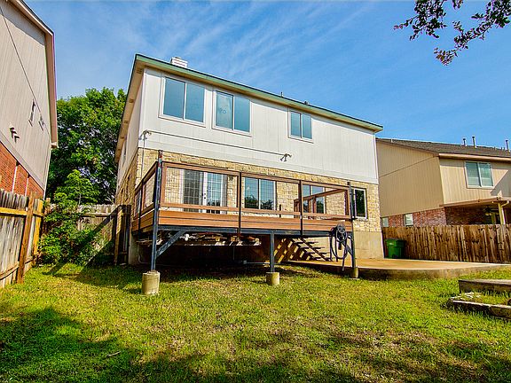 5th image of 3752 Top Rock Ln
